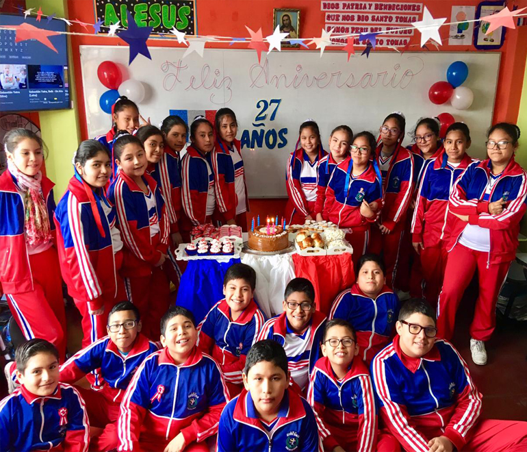 Enriquece el conocimiento y fortalece el uso adecuado de tecnología.